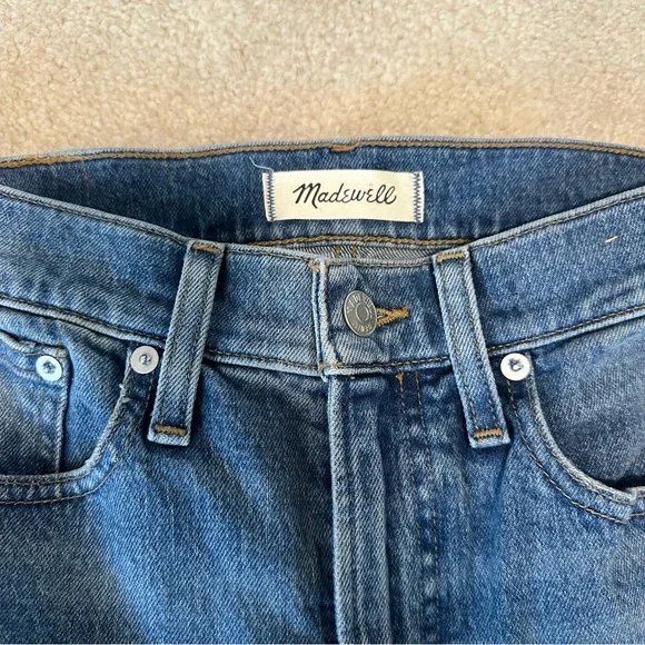 Madewell The Perfect Vintage Jeans in Size 26 - Picture 3 of 6